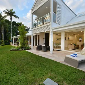 Fairway Vistas - A Group Escape At Mirage Aparthotel Port Douglas