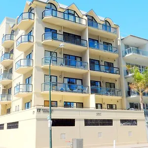 Glenelg Beachside Aparthotel Adelaide