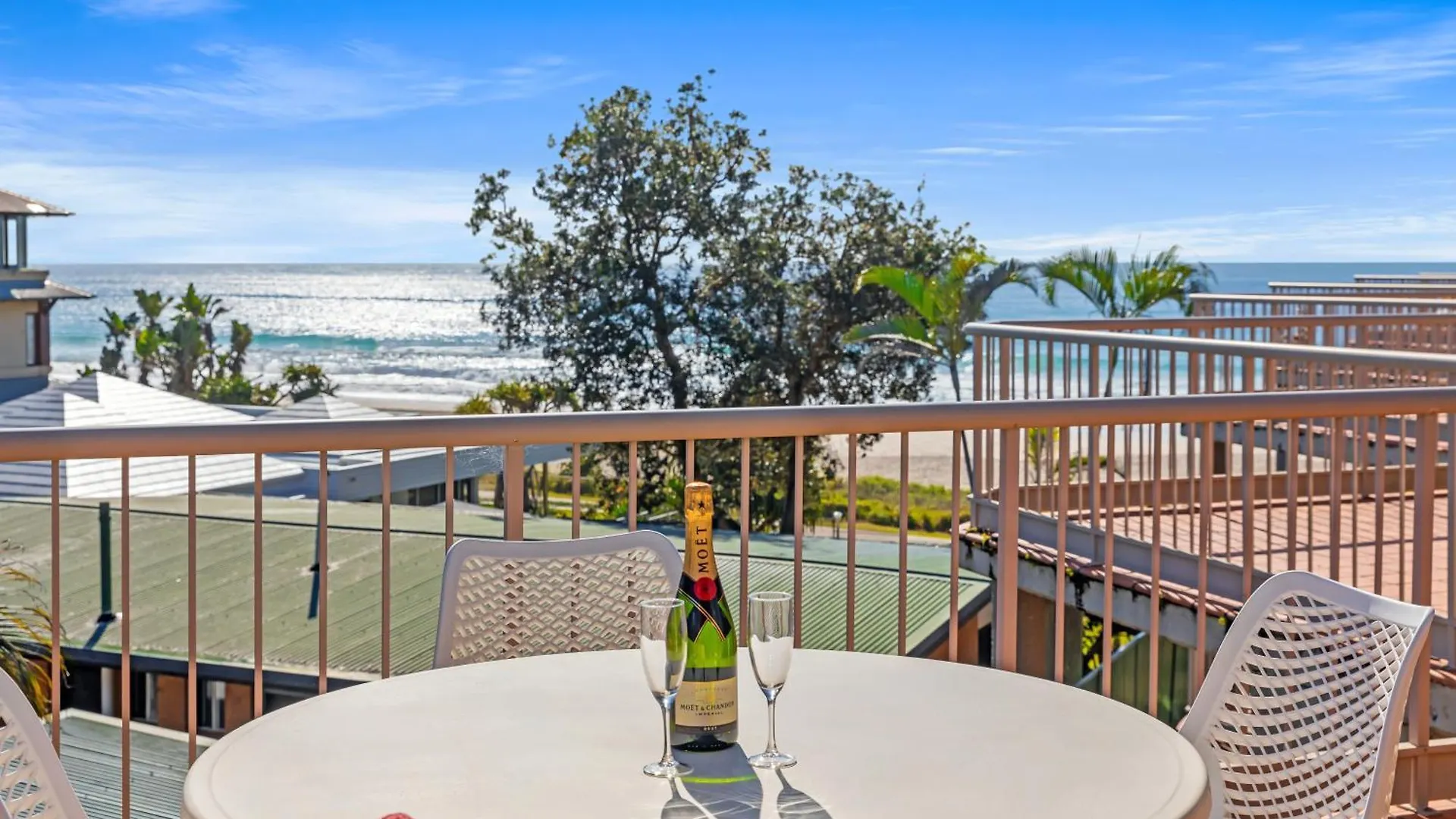 Sanctuary Beach Resort Gold Coast